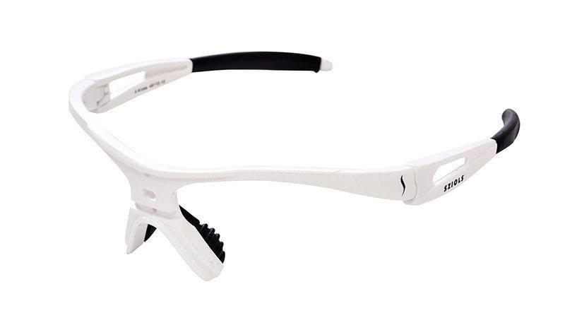 Carbon White